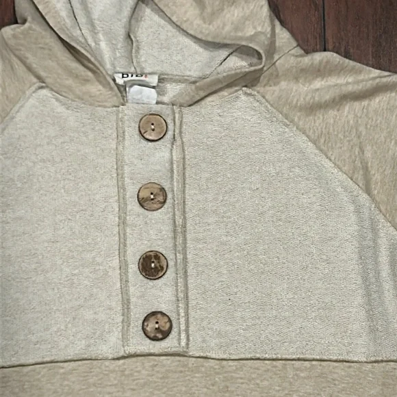 Bibi Tan Beige Hoodie Wood Button Accents Size Small - Picture 2 of 4